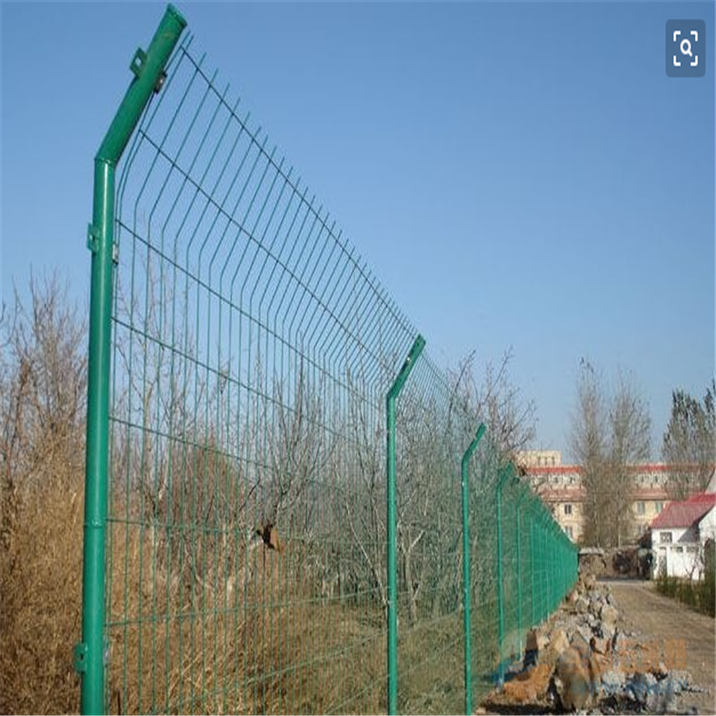 河北衡水双边丝护栏网与风水球 美感与功能的融合