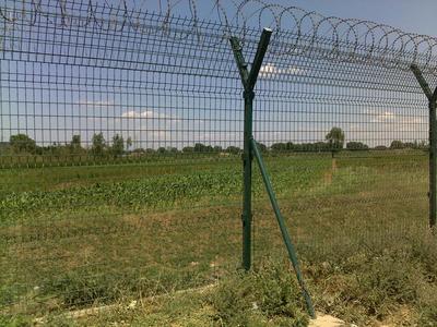 广东机场护栏 安全隔离与风水的和谐融合